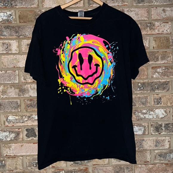 Vintage Tops - Neon paint splatter smiley face t shirt
